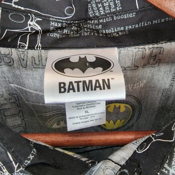 DC Comics Batman Shirt Kids XL Black Batmobile Diagram Button-up Short Sleeve - Picture 4 of 5
